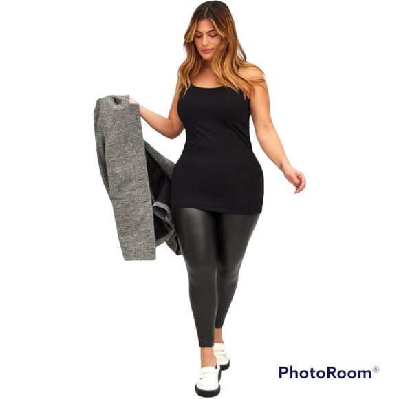 TORRID Foxy Tunic Cami Size 1X Scoop Neck - Picture 1 of 5